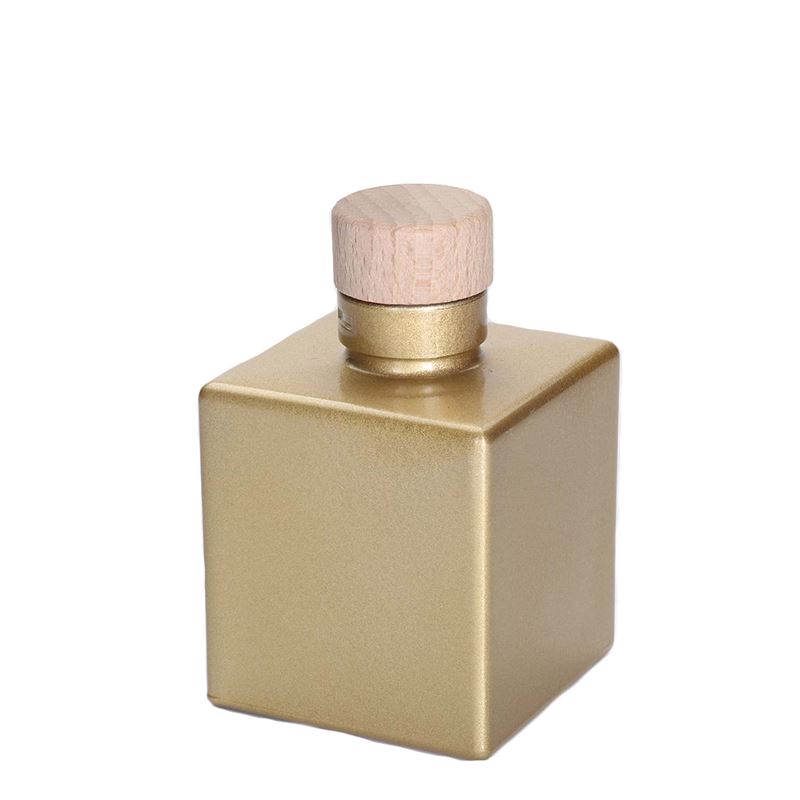 500 ml-es üvegpalack 'Cube', négyzet alakú, arany, szájnyílás: parafadugó